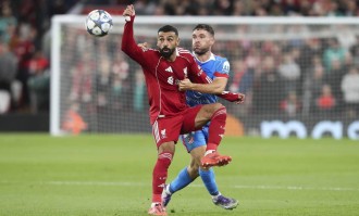 欧冠-萨拉赫传射西蒙尼染红 范迪克绝杀利物浦3-2马竞