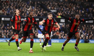 卖出三名主力狂赚1.764亿！英超第一人才培养基地，这次要易主了