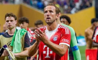 阿联酋航空七年长约落定拜仁，德甲天空再现沙漠之鹰