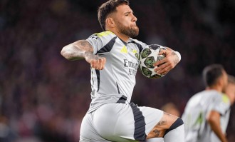 2-0，37岁曼城旧将奥塔门迪率队完胜法甲劲旅，晋级欧冠正赛在望