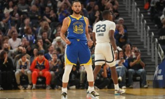 库里16+4库明加25+10 巴特勒20分勇士战胜灰熊