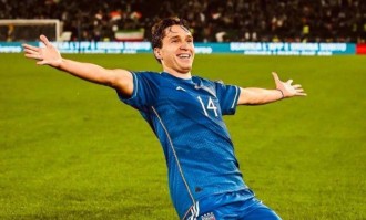 4-1，皇马遇金球依旧领跑西甲！基耶萨和伊萨克爆发，利物浦晋级